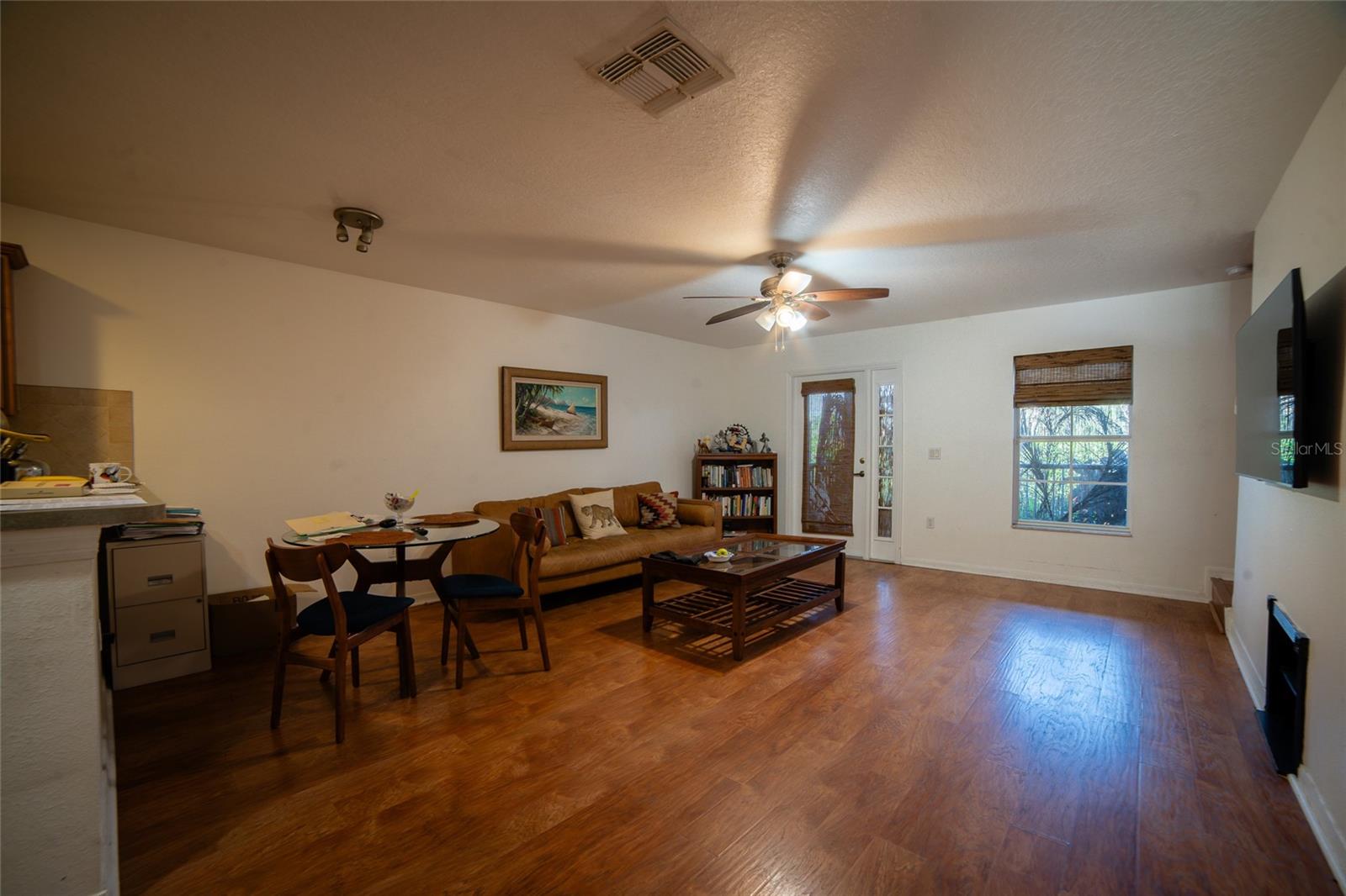 HERITAGE PARK TWNHMS - Residential