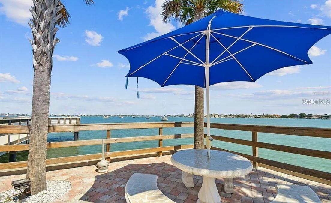 HARBOUR CLUB CONDO 2 - Residential