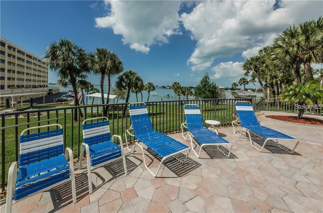 HARBOUR CLUB CONDO 2 - Residential