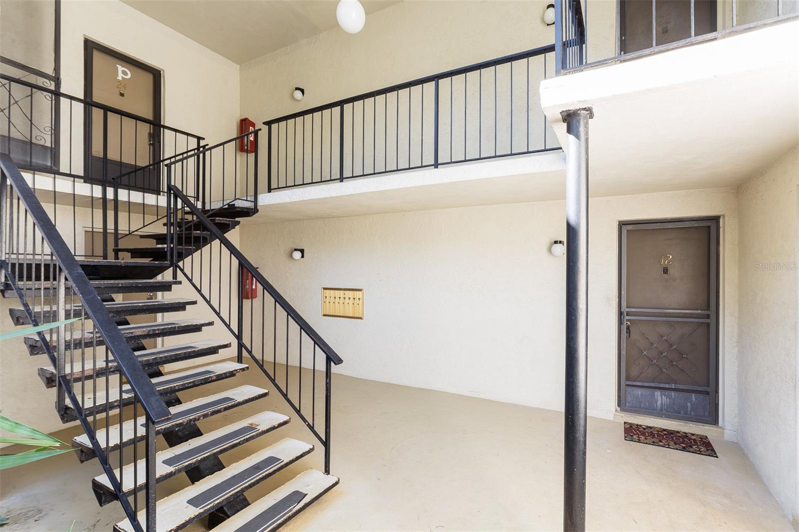 WIMBLEDON PARK CONDO 01 - Residential Lease