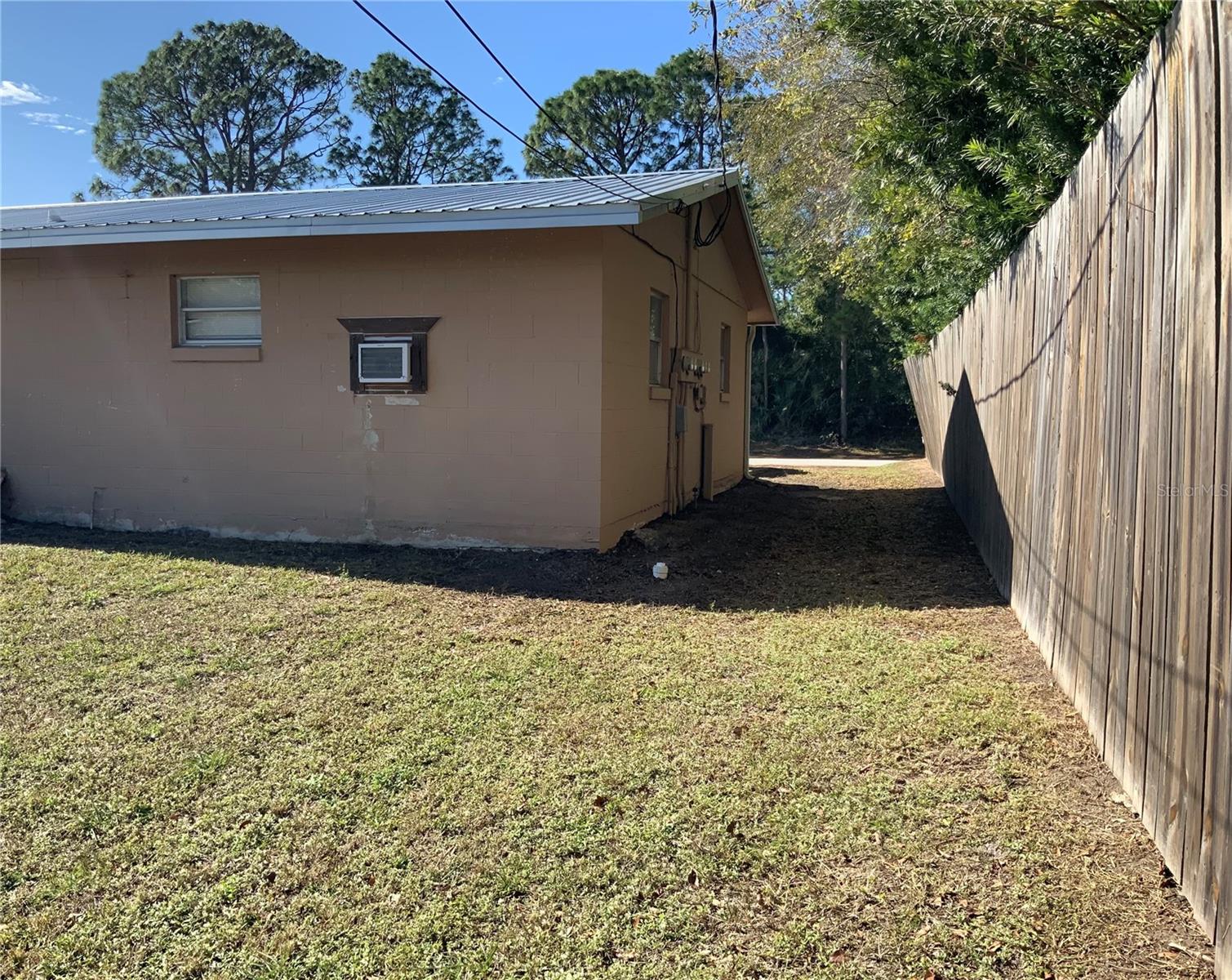2417 GUAVA DRIVE 1
