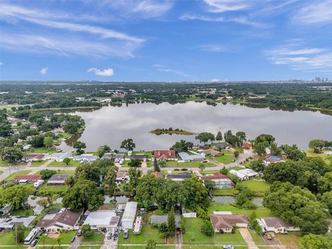 A home in TAMPA