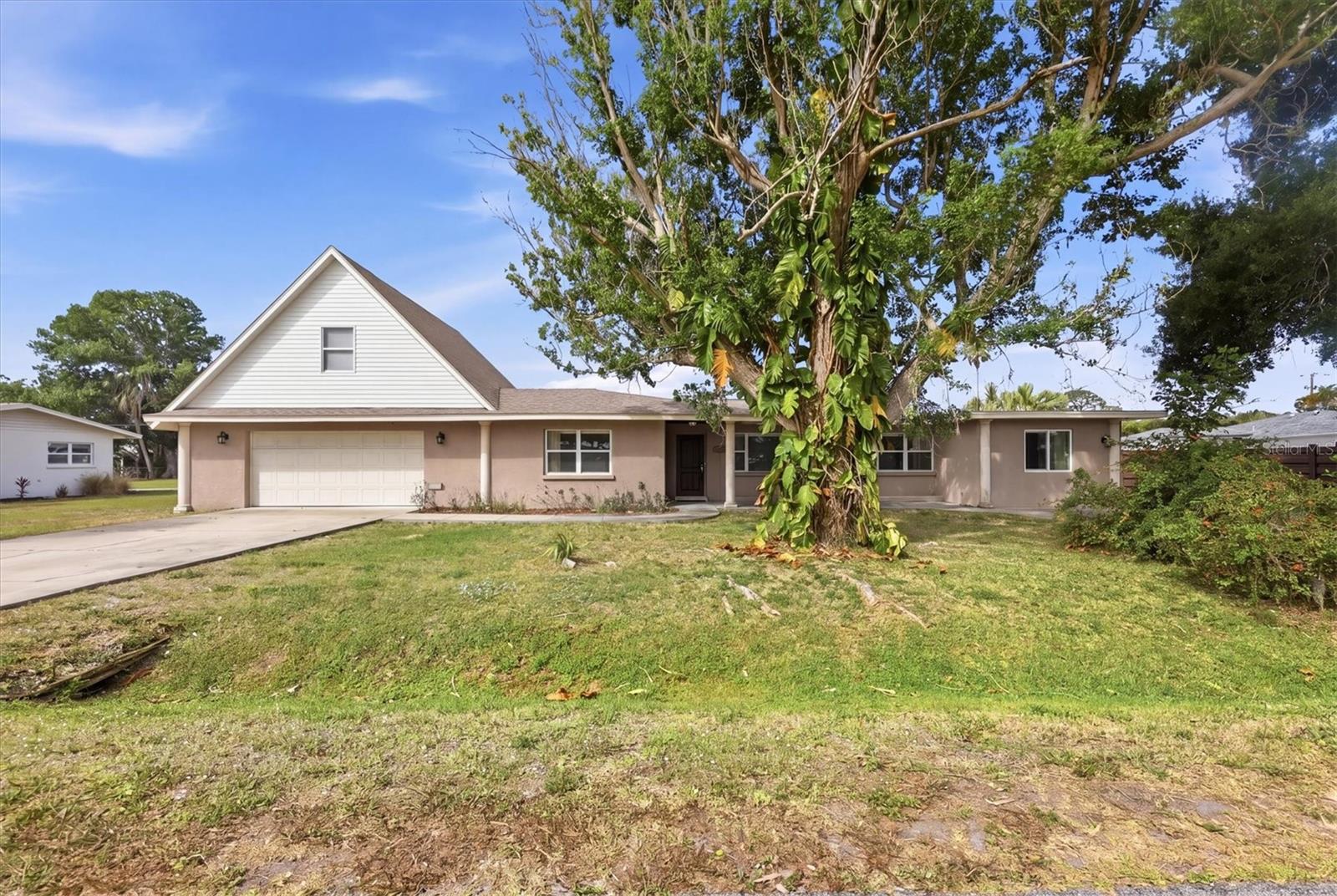 6014 BORDER LANE