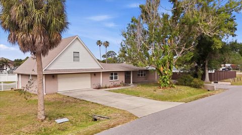 Photo of 6014 Border Lane, Sarasota, FL 34231 (MLS # A4692425)