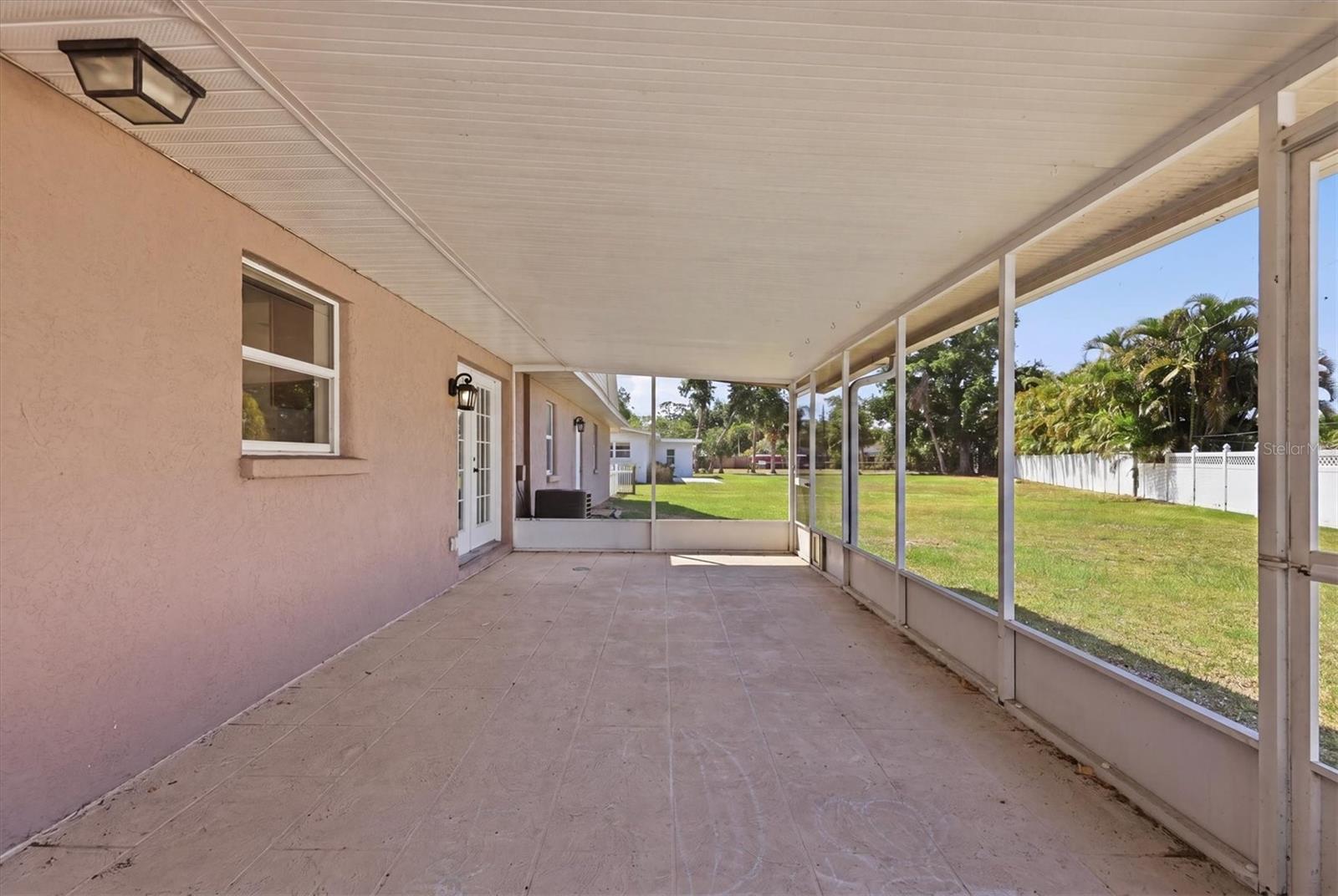 PINE SHORES ESTATE 4TH SEC - Residential
