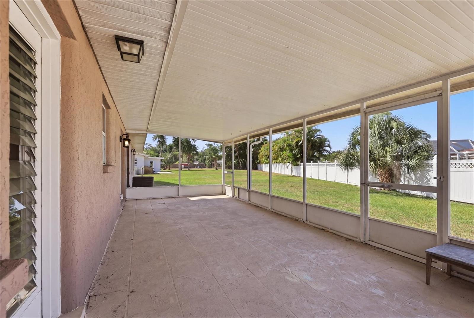 PINE SHORES ESTATE 4TH SEC - Residential