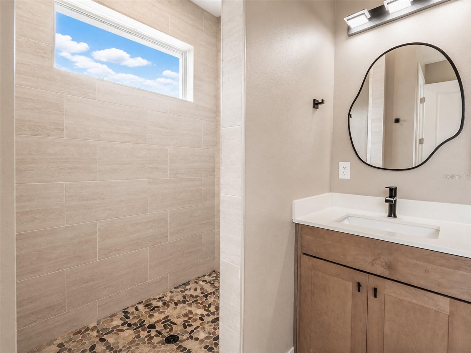GROVELAND FARMS 26-22-24 - Residential