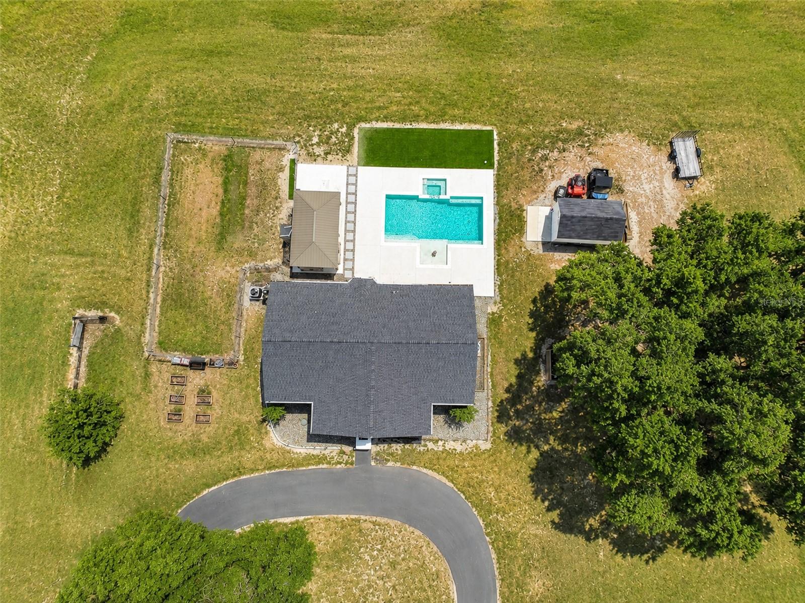 GROVELAND FARMS 26-22-24 - Residential