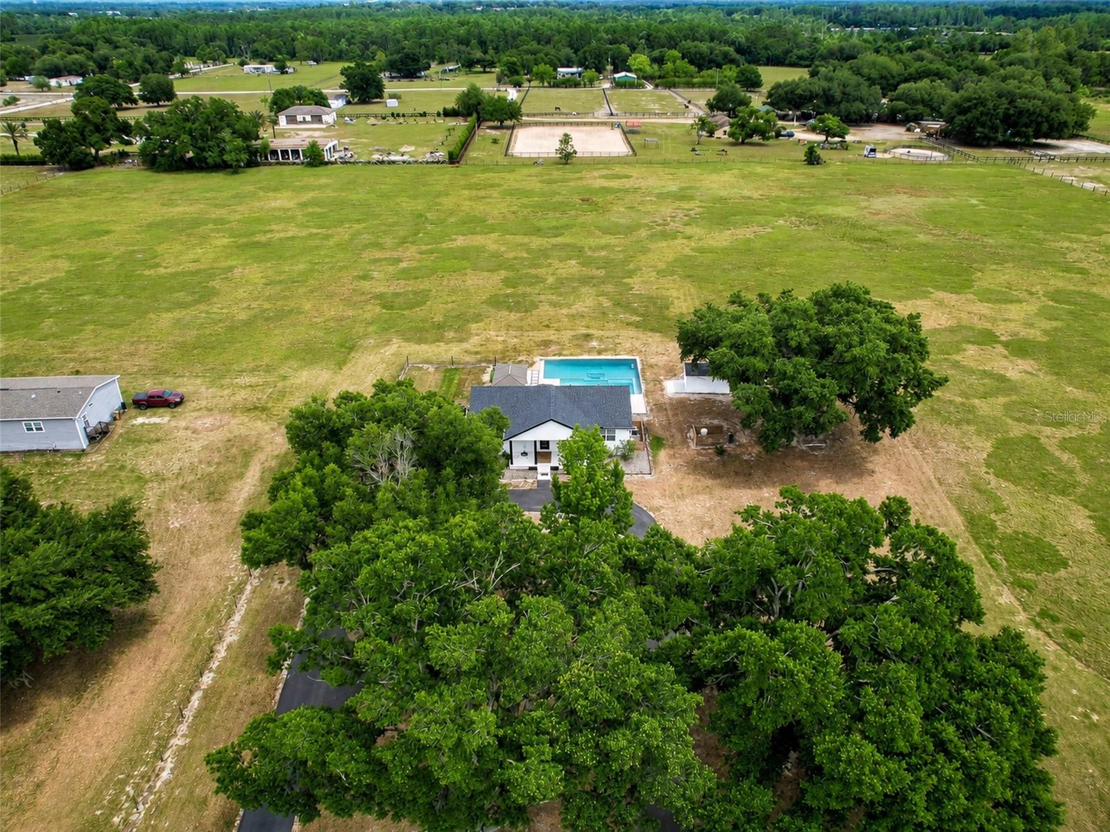 GROVELAND FARMS 26-22-24 - Residential