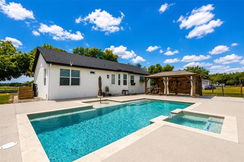 Tiny photo for 13810 Rester Road, Groveland, FL 34736 (MLS # G5112332)