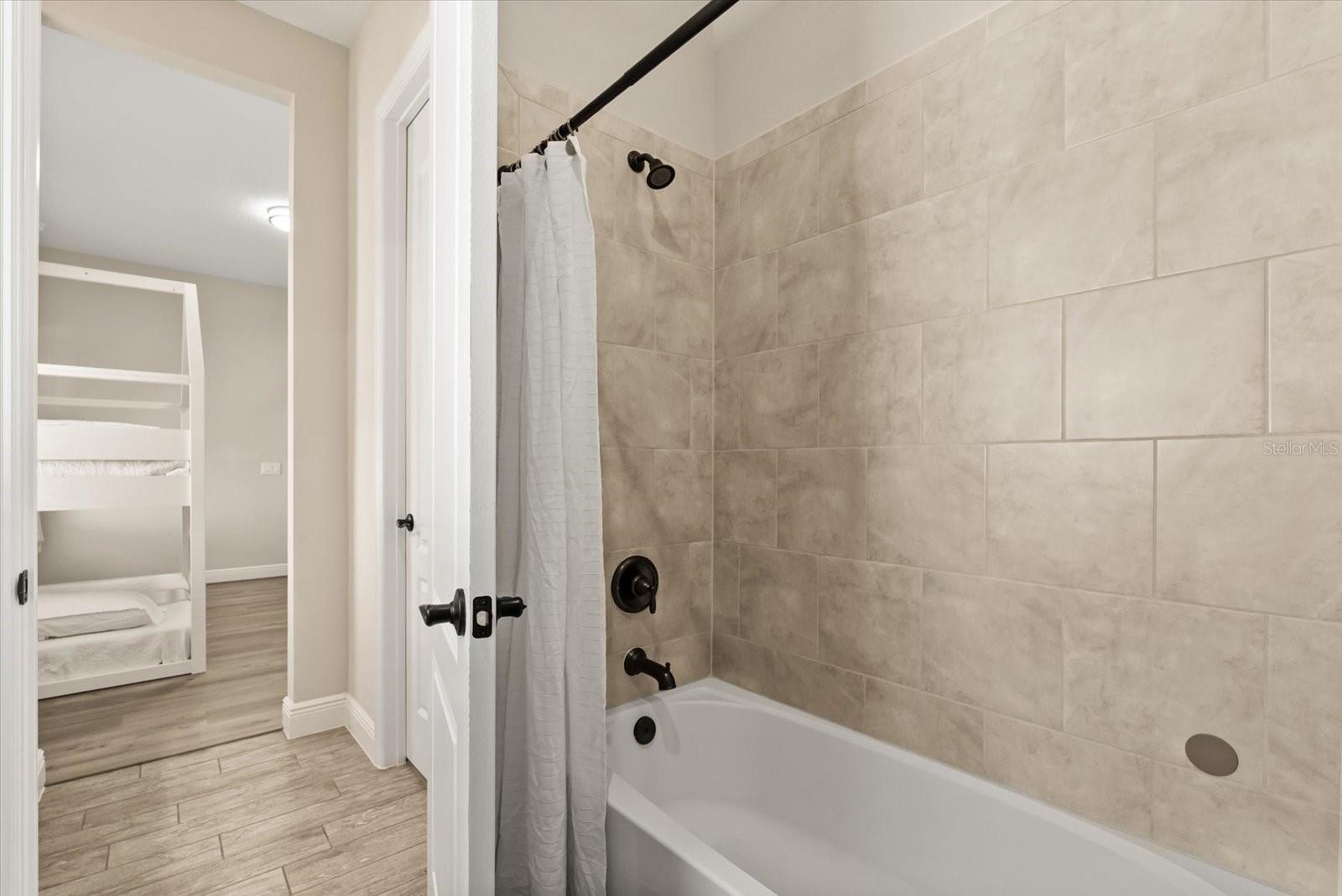 STEEPLE CHASE REP 2B - Residential