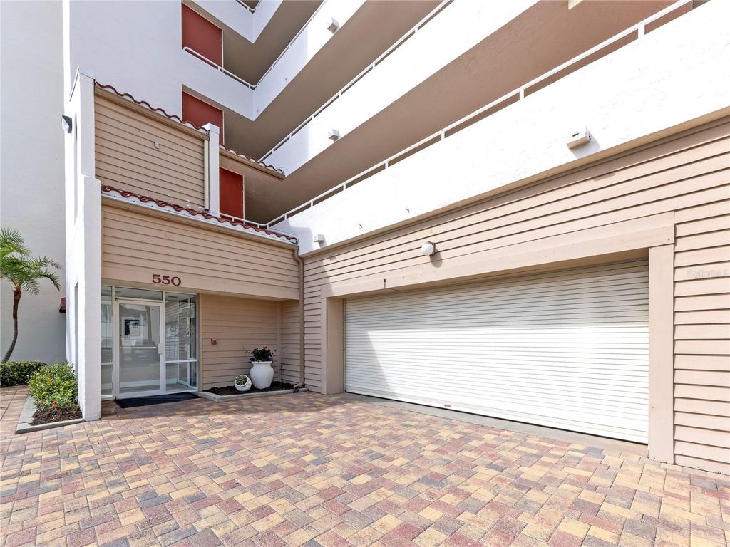 Photo of 550 W Flamingo Drive #301, Venice, FL 34285 (MLS # N6143504)