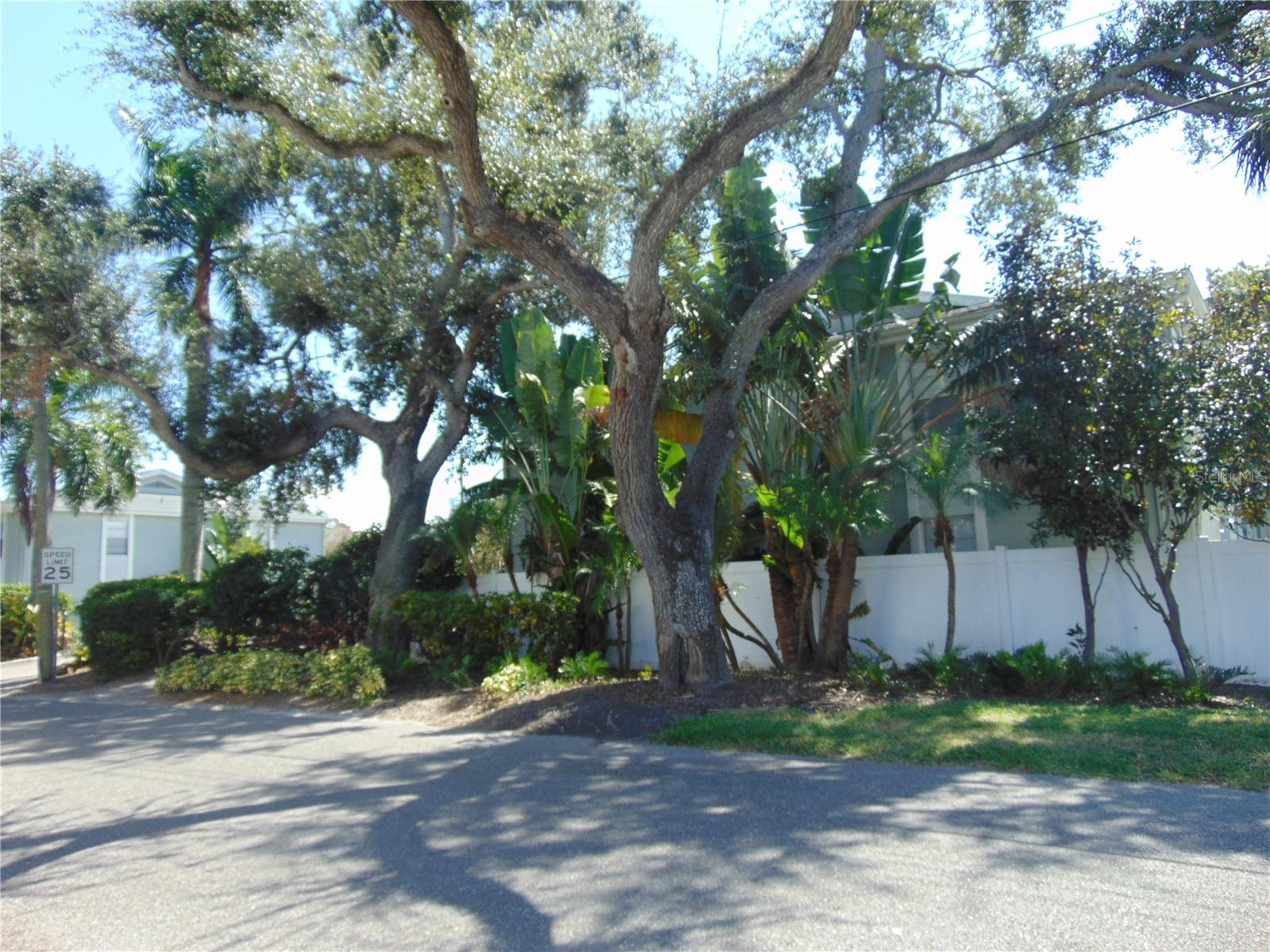 THE PRESERVE AT SOUTH TAMPA A - Residential