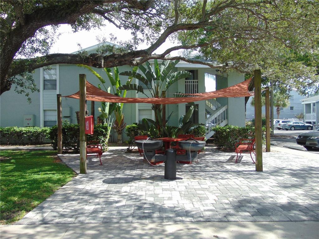 Photo of 5440 S Macdill Avenue #3K, Tampa, FL 33611 (MLS # TB8433461)