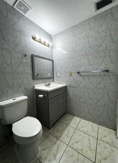 Tiny photo for 809 Oak Drive, Leesburg, FL 34748 (MLS # O6453005)