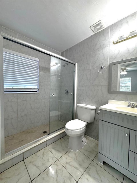Tiny photo for 809 Oak Drive, Leesburg, FL 34748 (MLS # O6453005)