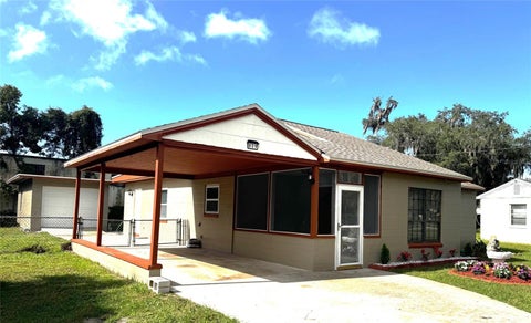 Tiny photo for 809 Oak Drive, Leesburg, FL 34748 (MLS # O6453005)