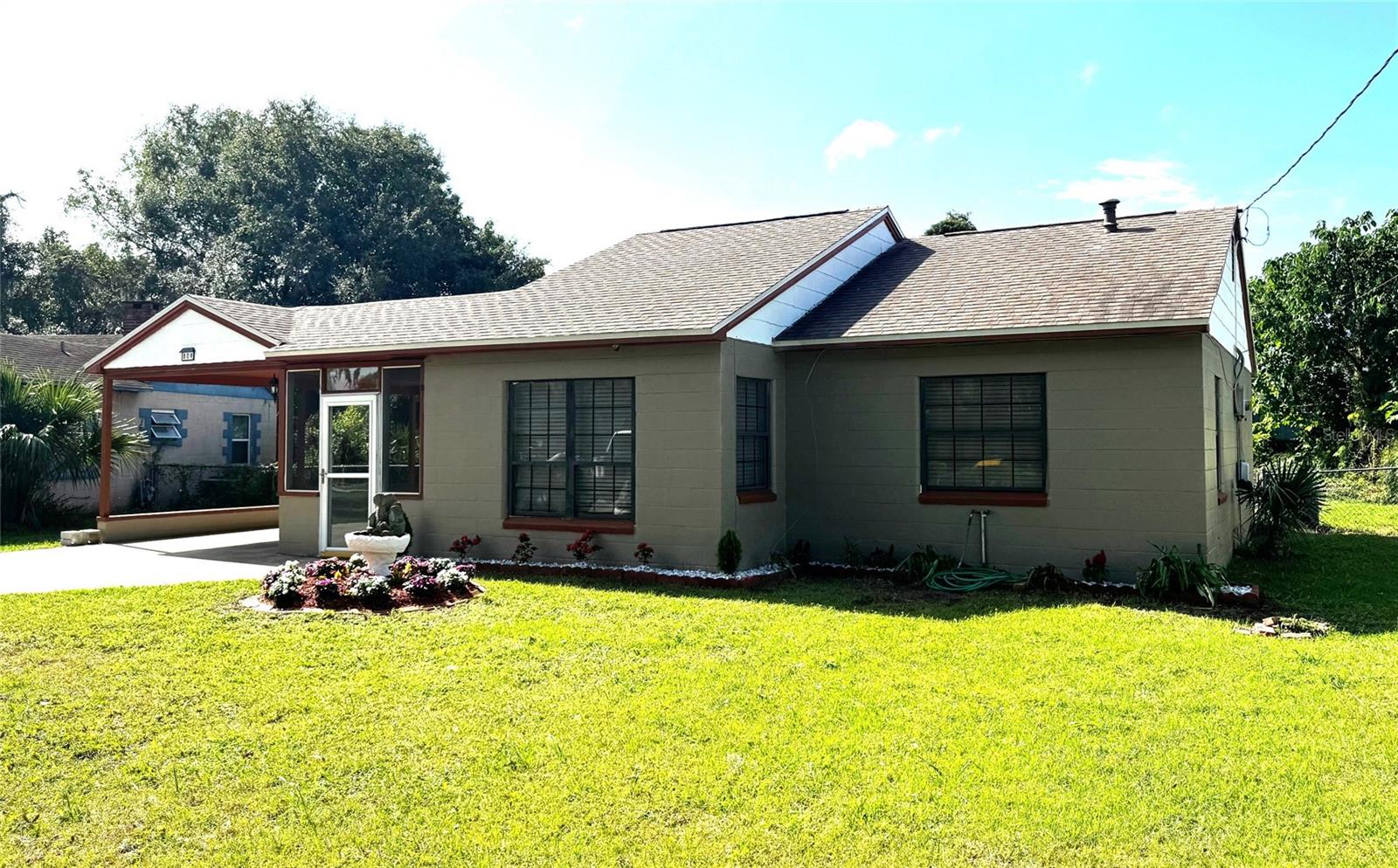 809 OAK DRIVE