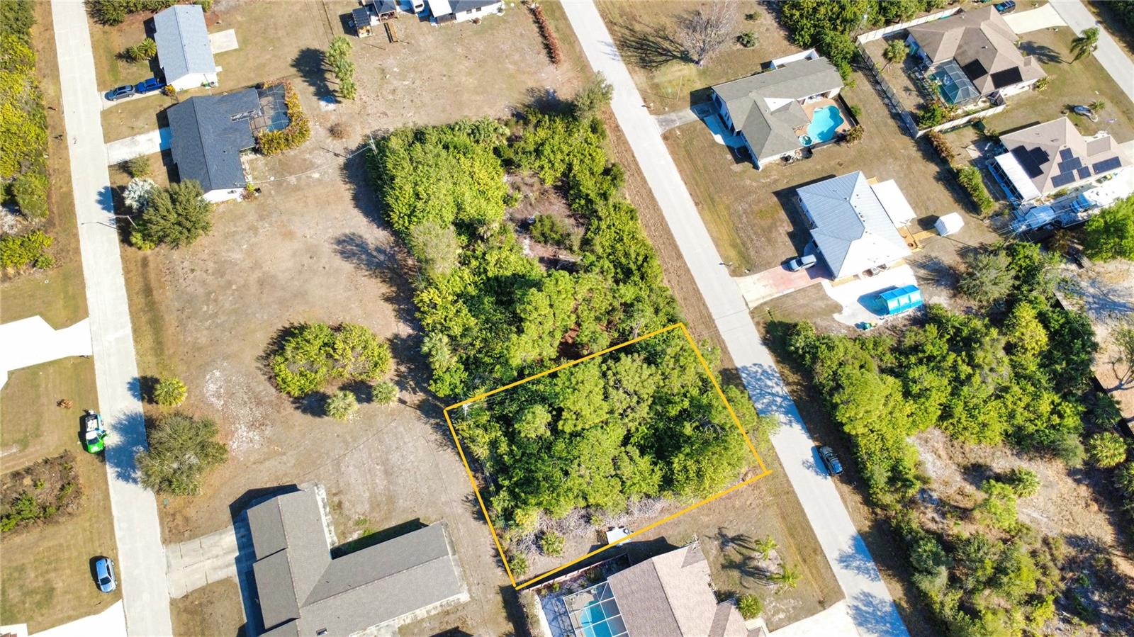 PORT CHARLOTTE SEC 064 - Land