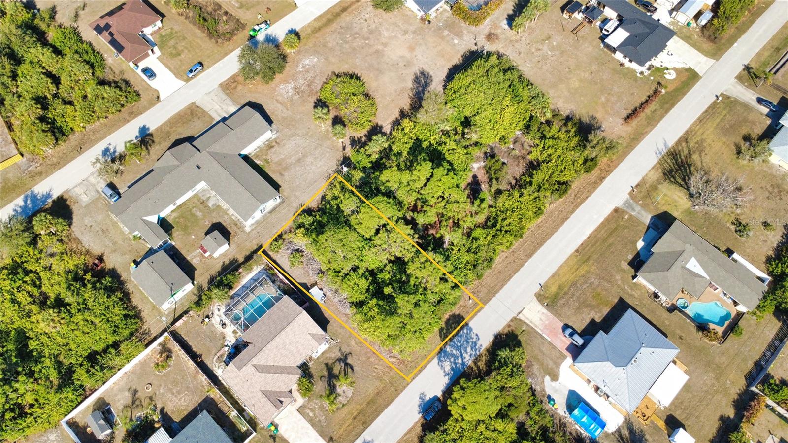 PORT CHARLOTTE SEC 064 - Land