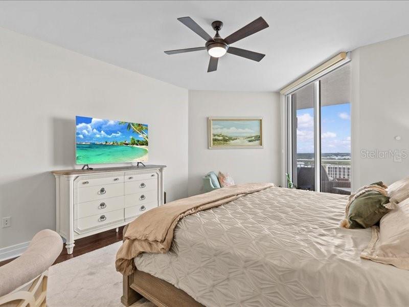 WATERS EDGE CONDO - Residential