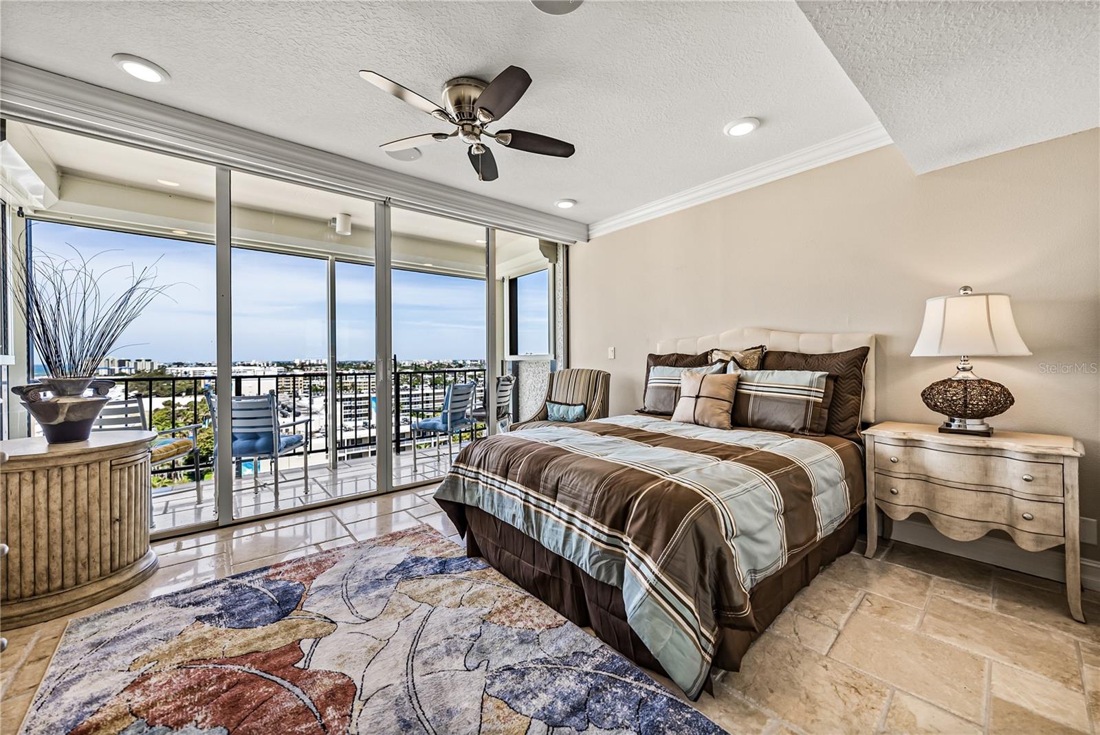 SEAMARK CONDO - Residential