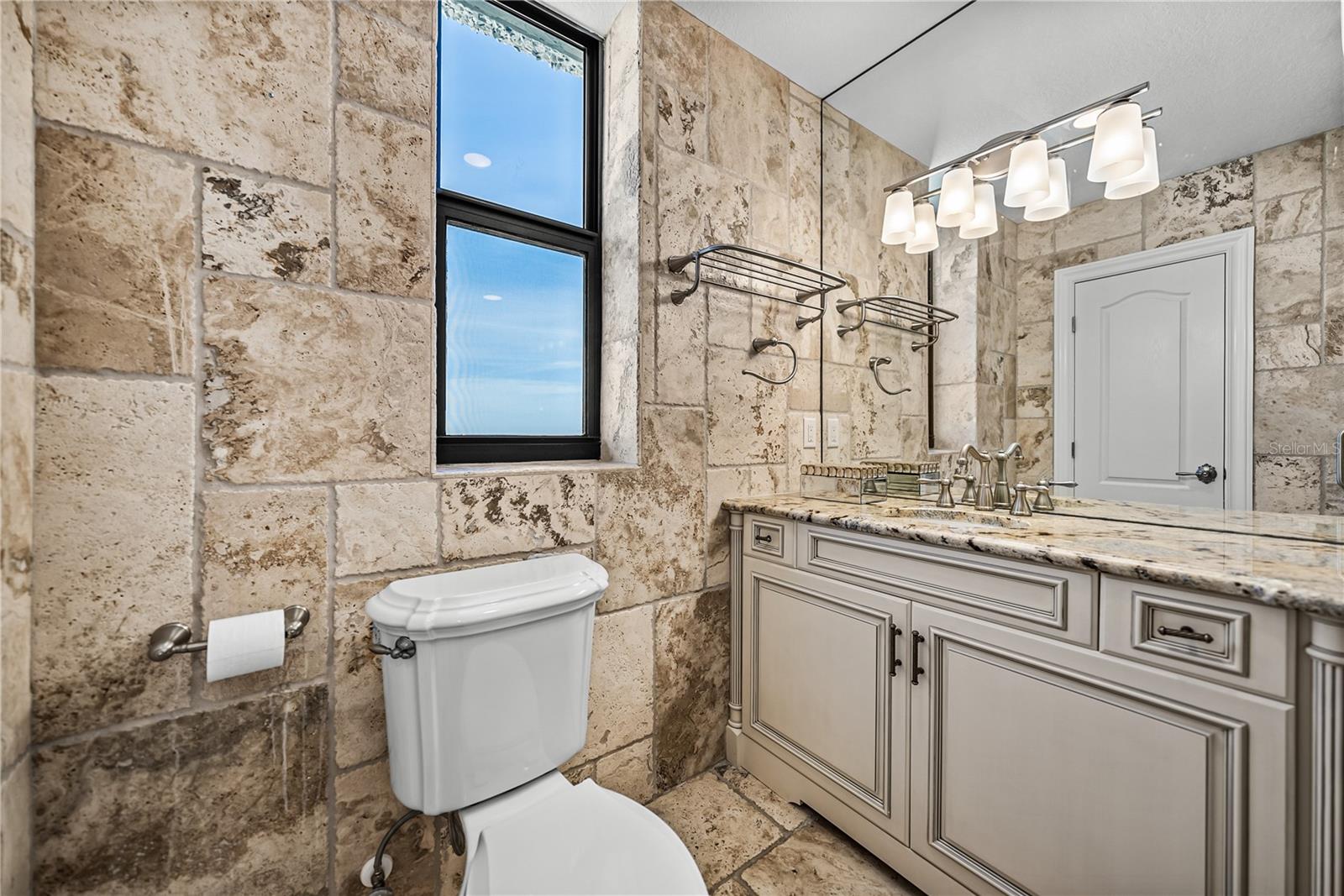 SEAMARK CONDO - Residential