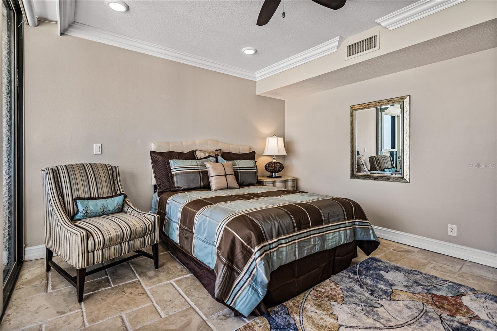 SEAMARK CONDO - Residential