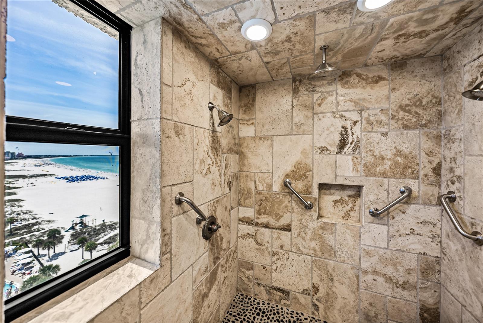 SEAMARK CONDO - Residential