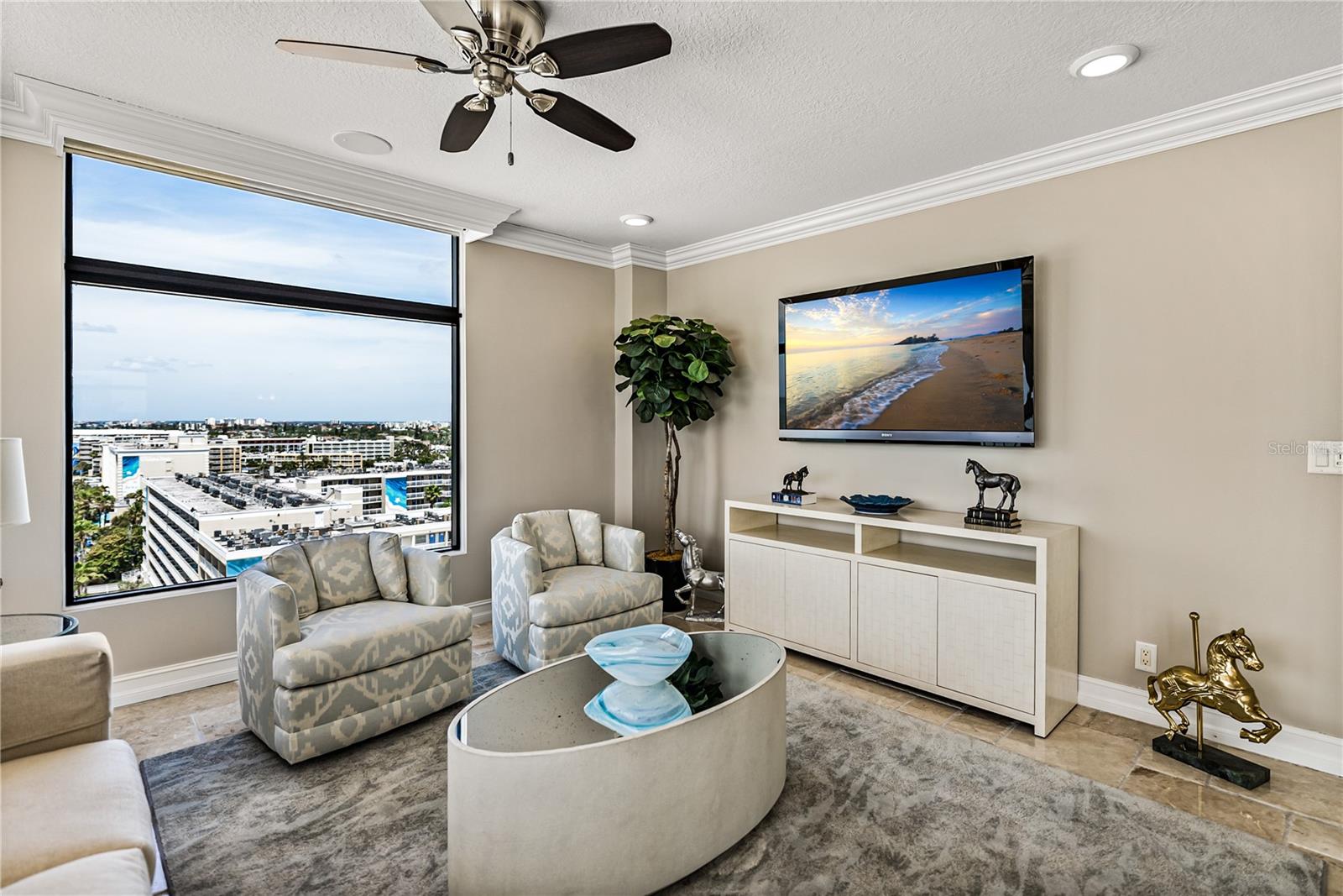 SEAMARK CONDO - Residential