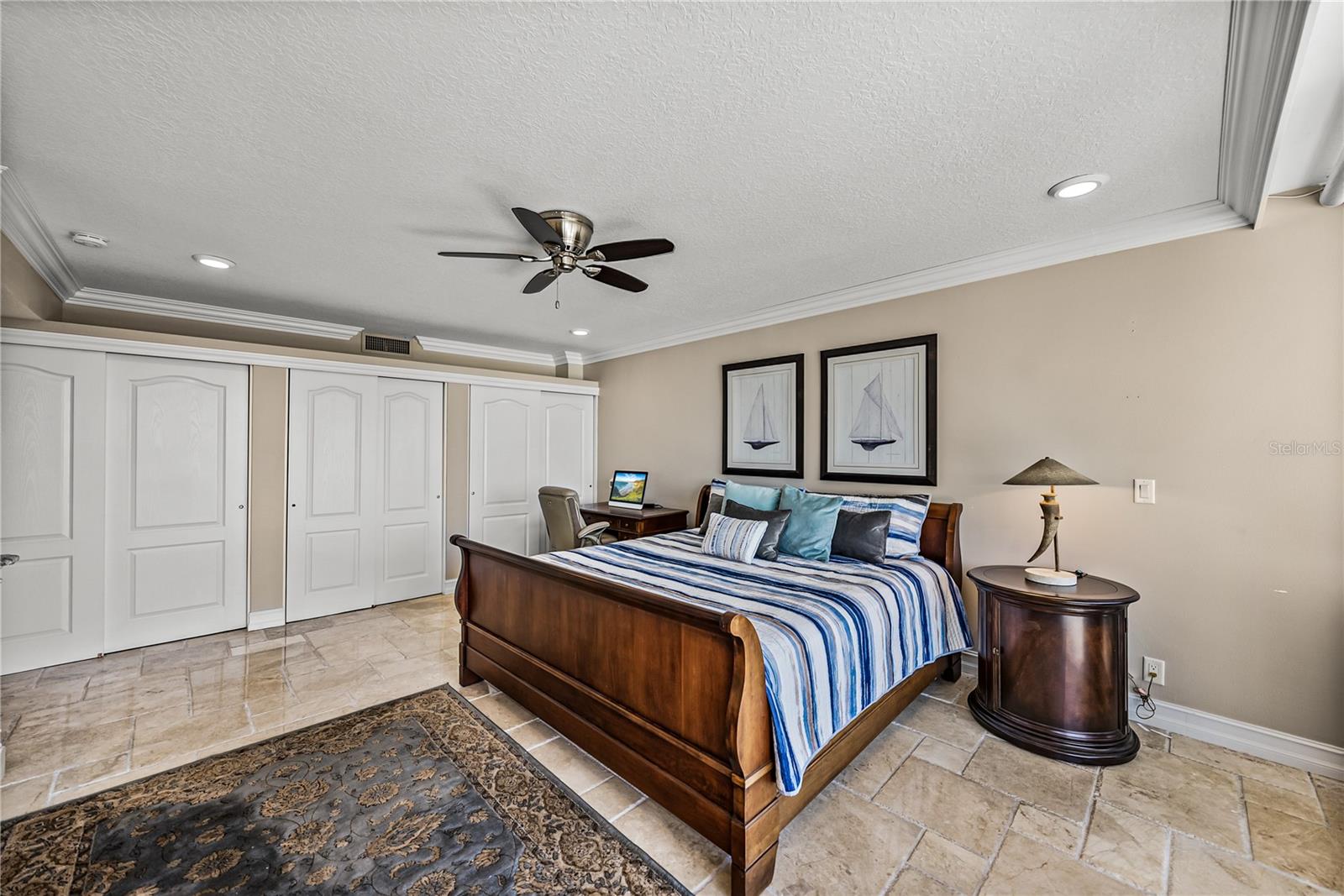 SEAMARK CONDO - Residential