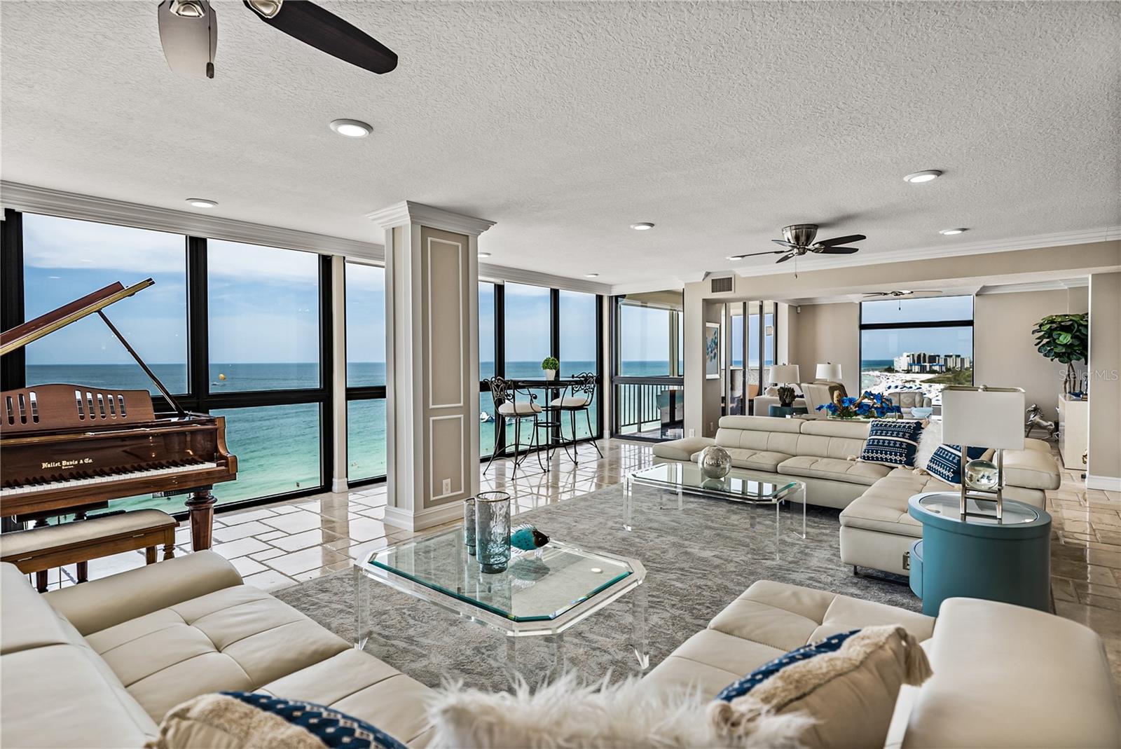 SEAMARK CONDO - Residential