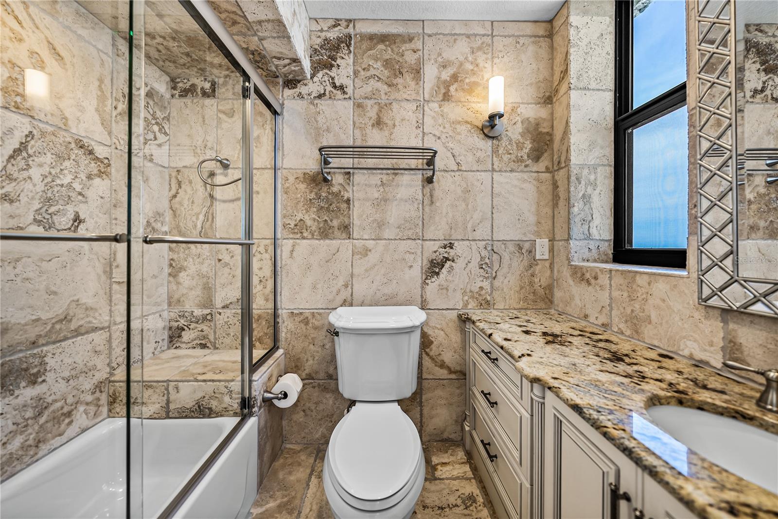 SEAMARK CONDO - Residential