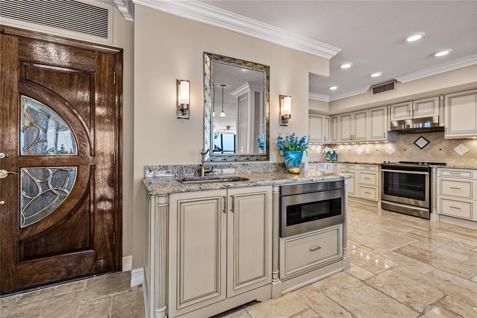 SEAMARK CONDO - Residential