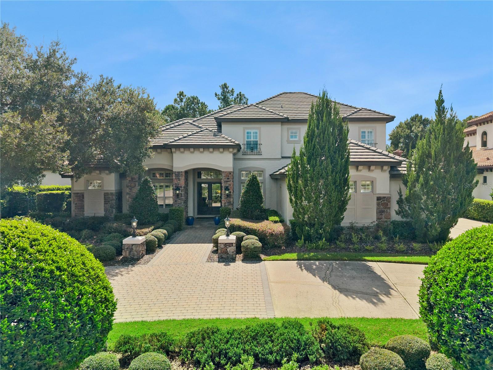 3413 FERNLAKE PLACE