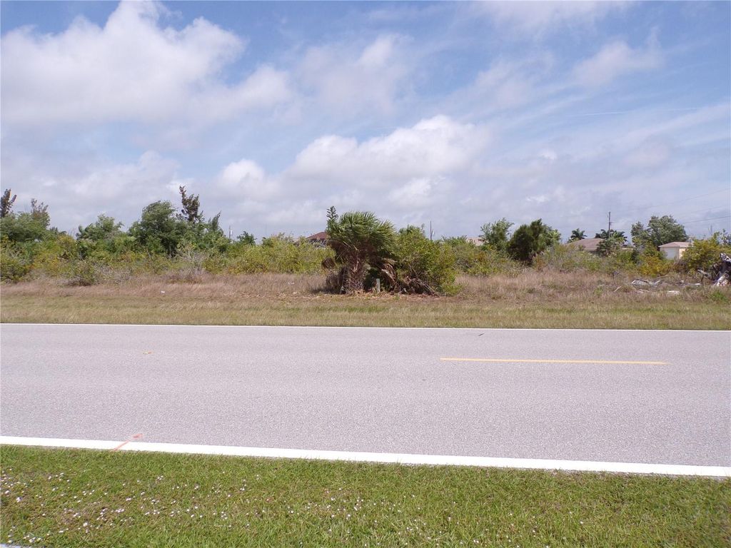 Photo of 15108 Ingraham Boulevard, Port Charlotte, FL 33981 (MLS # C7490731)