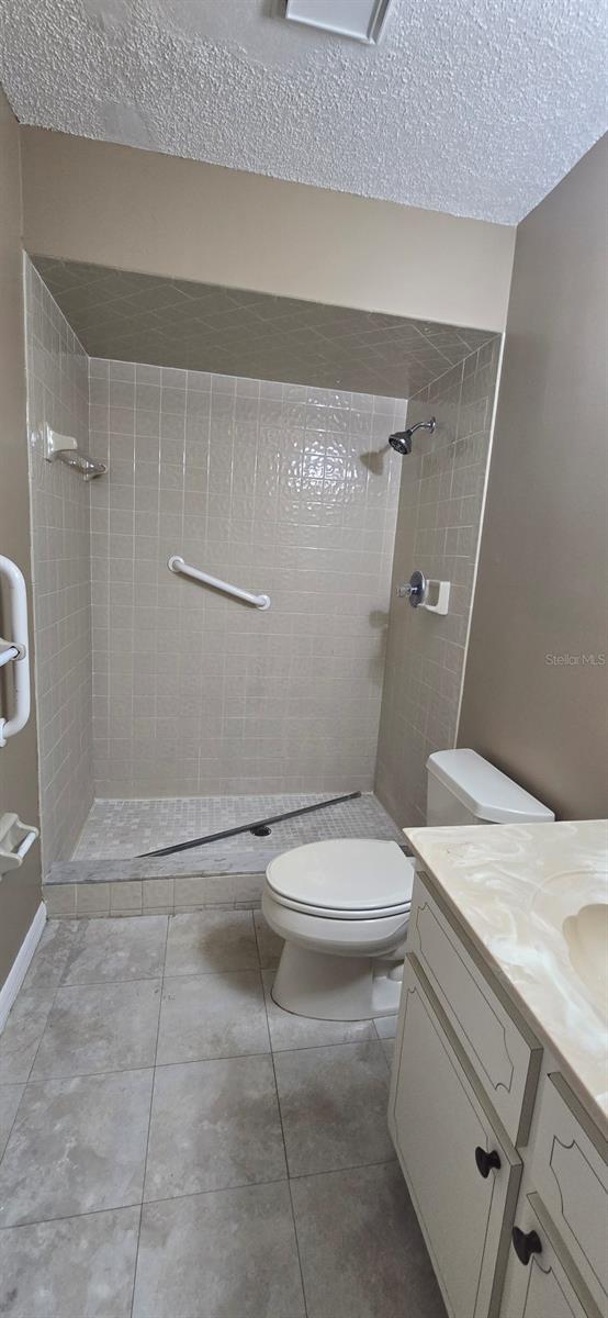 PADDOCK VILLAS - Residential Lease