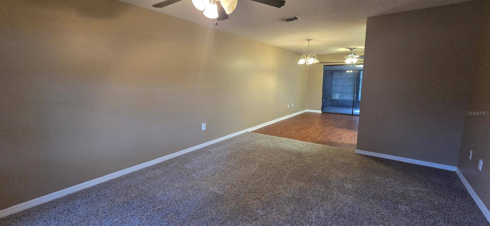 PADDOCK VILLAS - Residential Lease