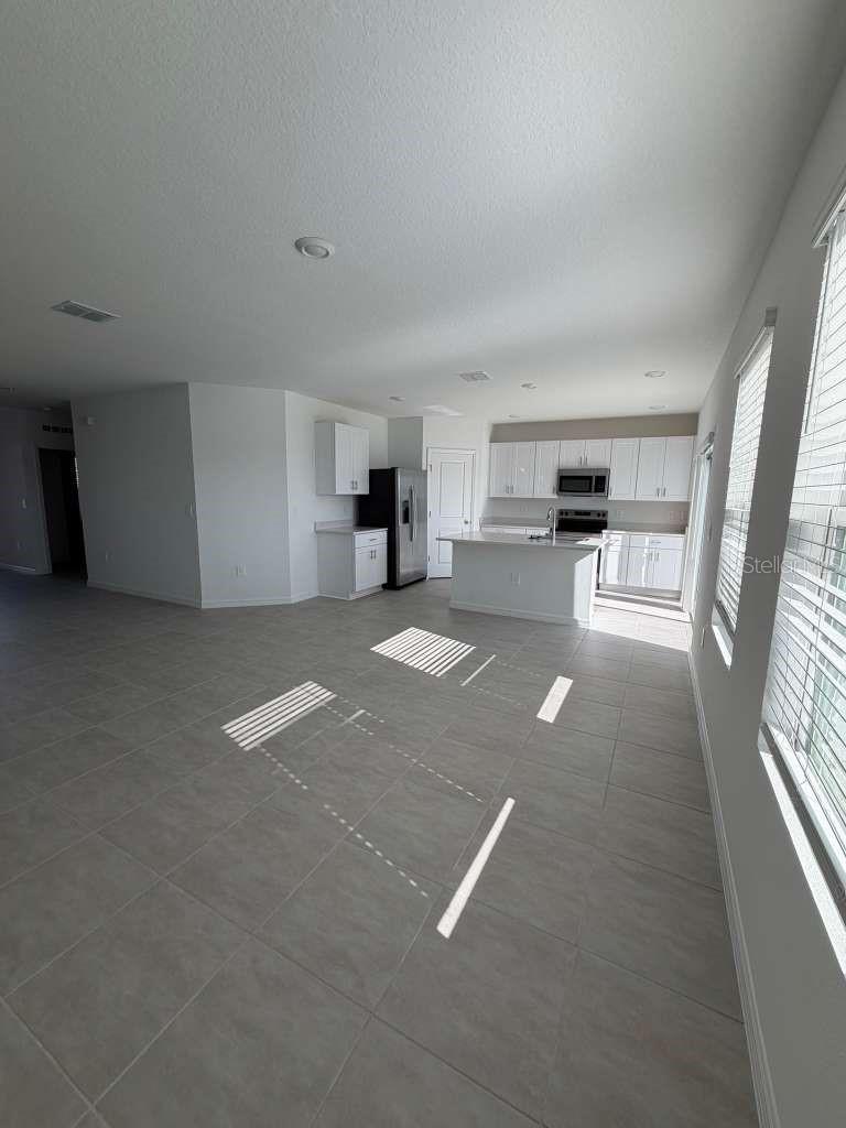 WESTVIEW POD B NEIGHBORHOOD 2A & 2B PH 1 - Residential Lease