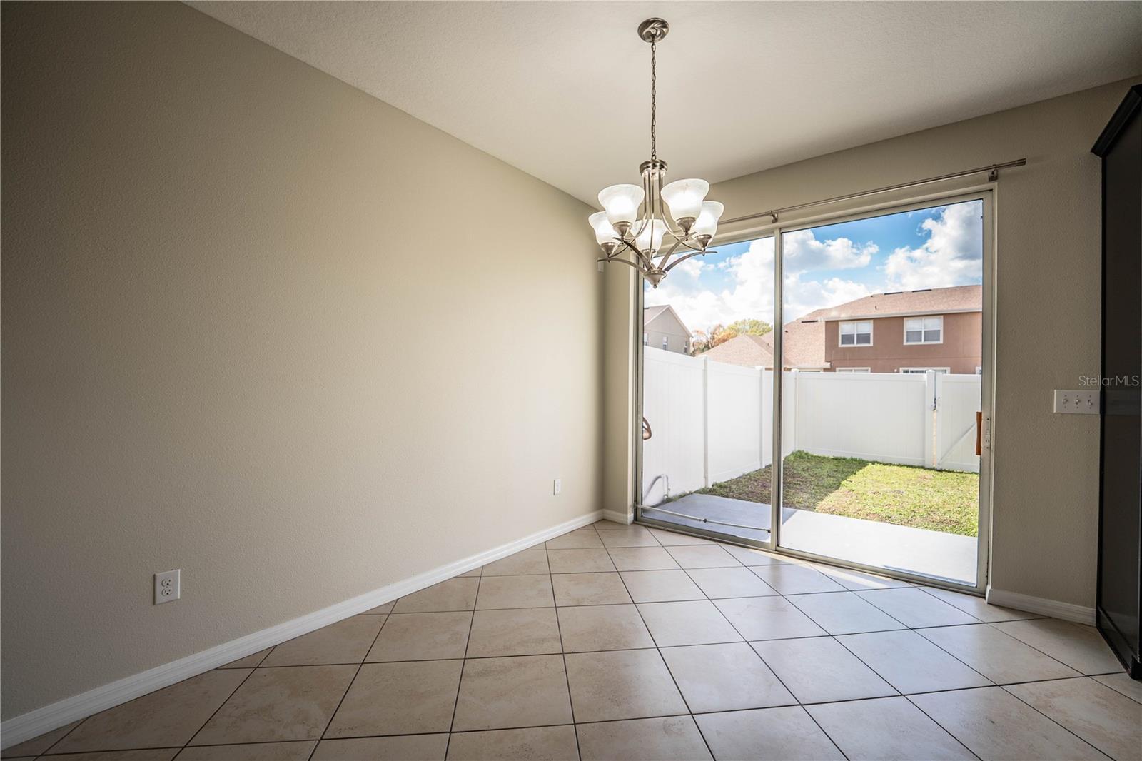 CHELSEA OAKS PH 2-A - Residential Lease