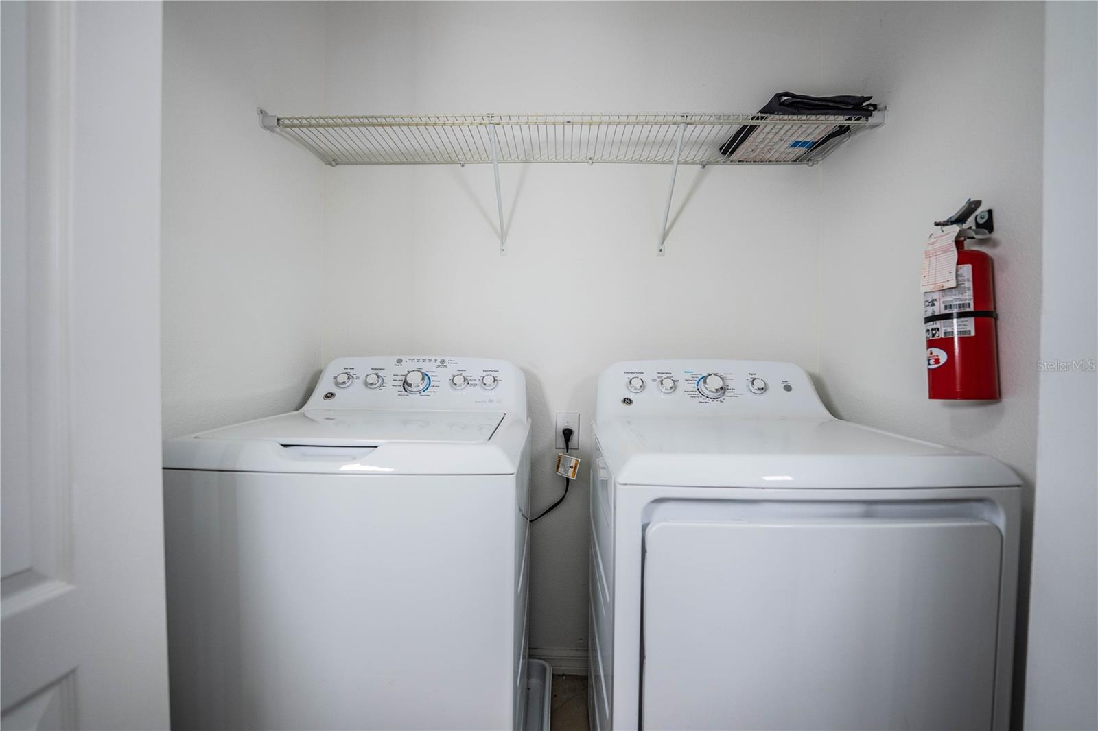 CHELSEA OAKS PH 2-A - Residential Lease