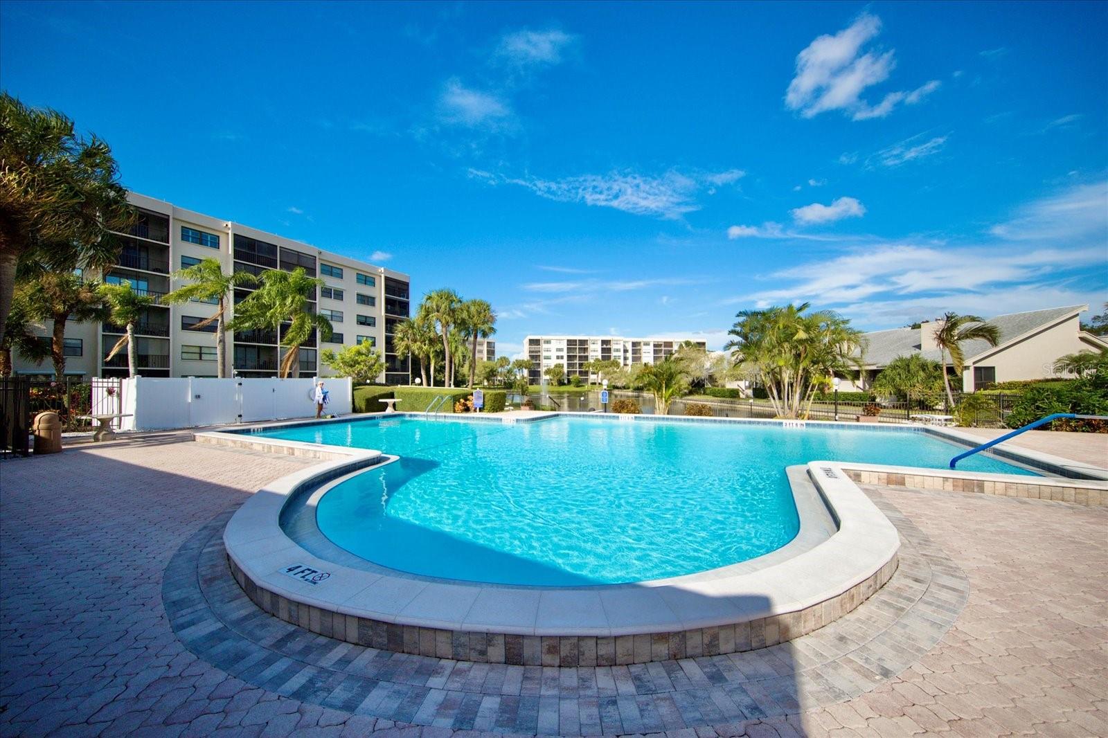 PASADENA COVE - Residential