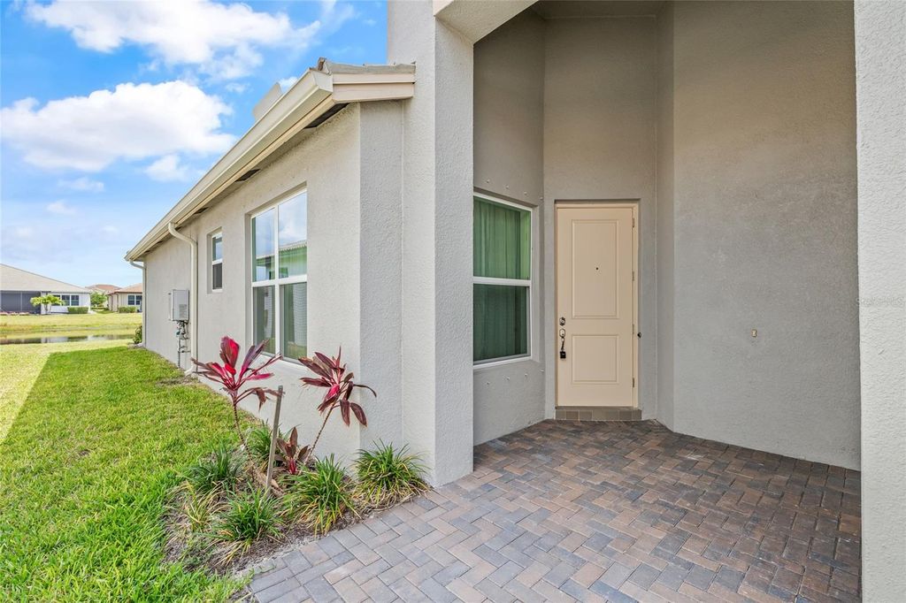 Photo of 4914 Sienna Isles Avenue, Wimauma, FL 33598 (MLS # TB8459492)
