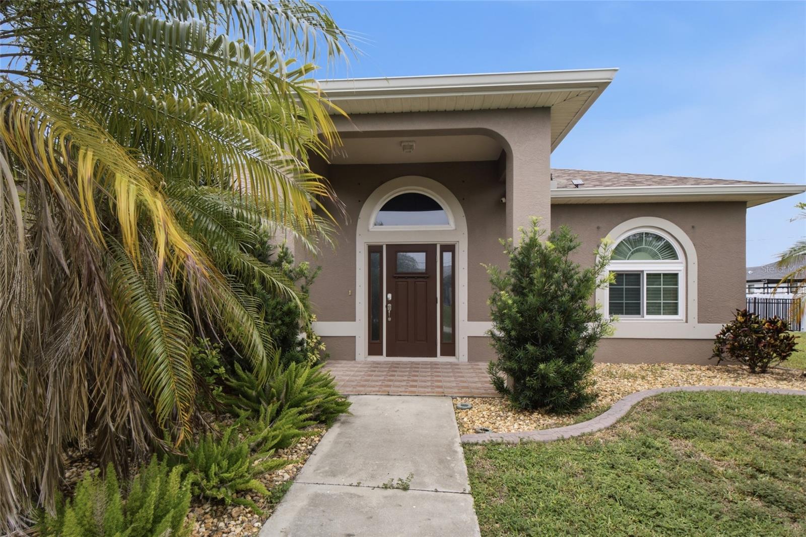 219 NW 12TH LANE