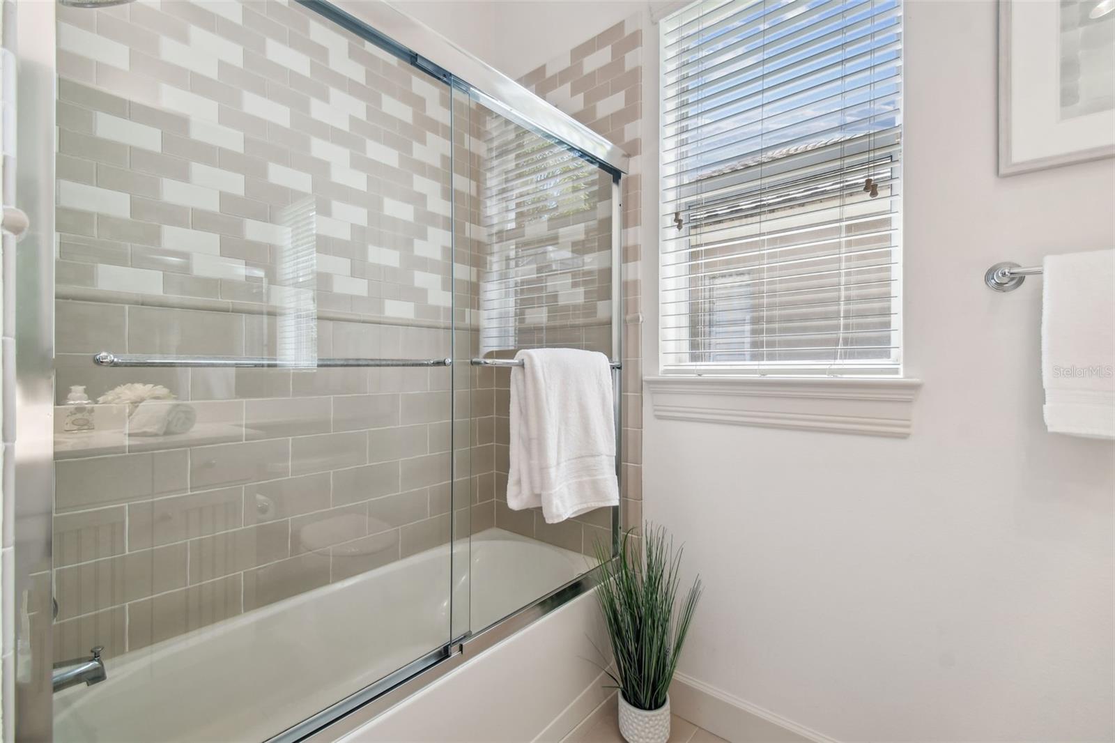 GREY OAKS PH 2 - Residential