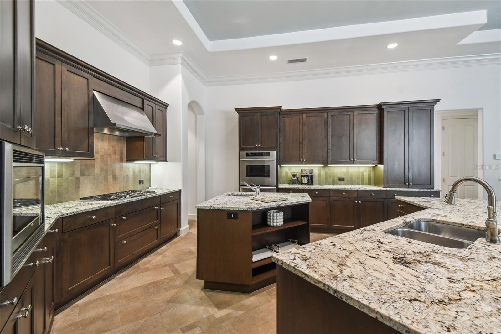 GREY OAKS PH 2 - Residential