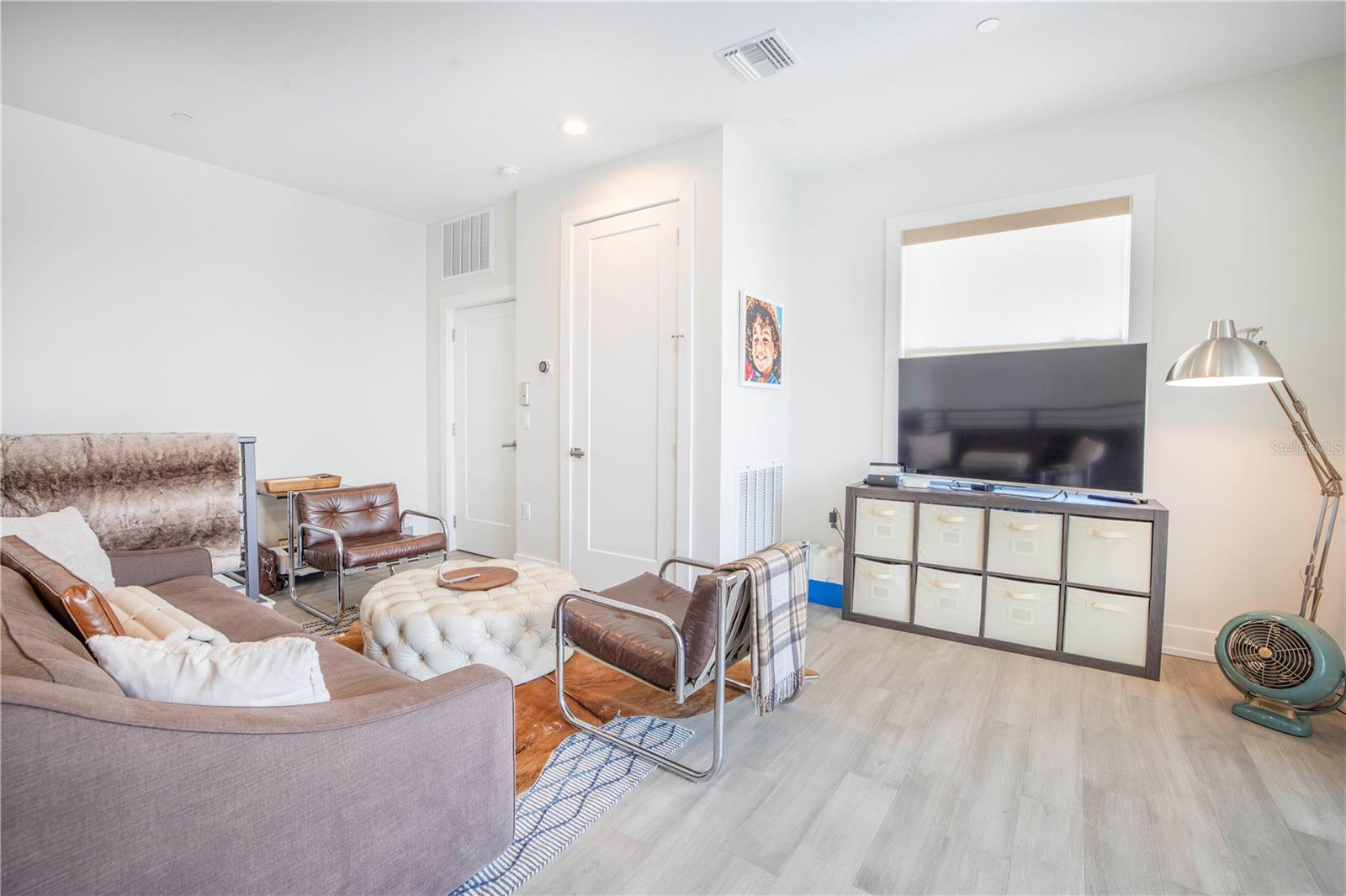 SABAL II THE CONDO - Residential Lease