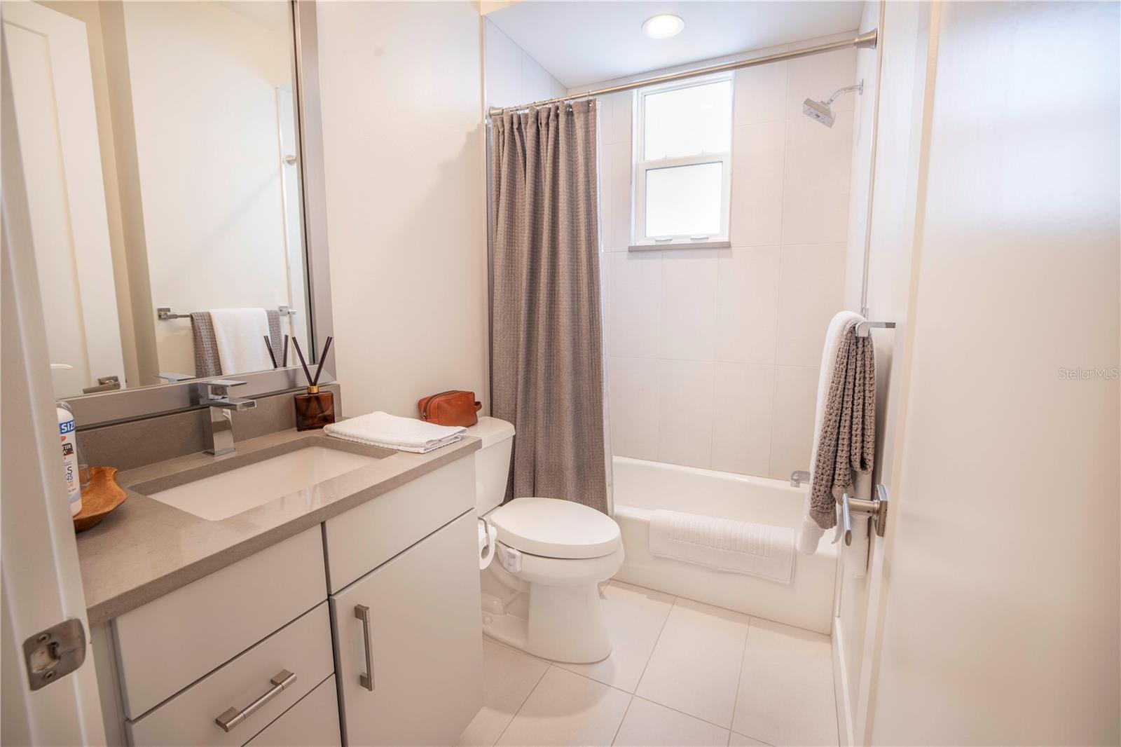 SABAL II THE CONDO - Residential Lease