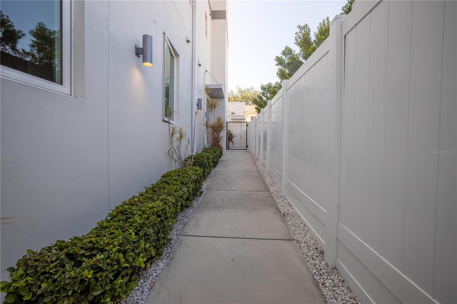 SABAL II THE CONDO - Residential Lease