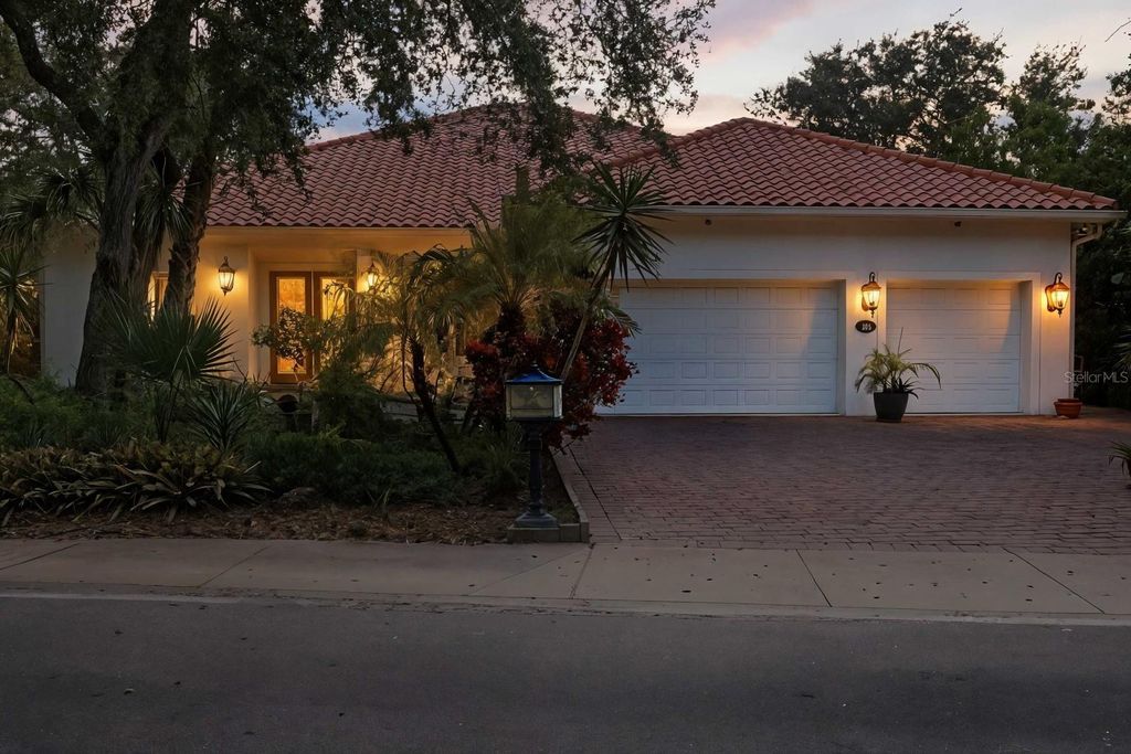 Photo of 105 Beach Street, Ponce Inlet, FL 32127 (MLS # V4945038)